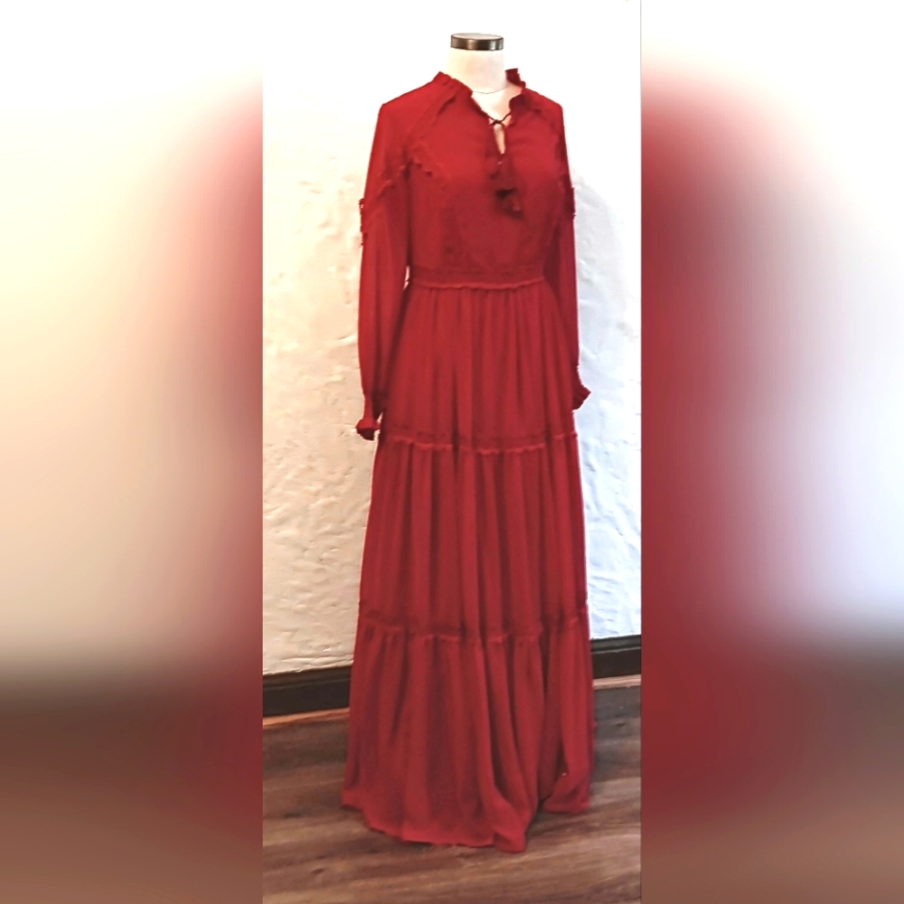 Beautiful red lace and ruffle poof sleeve, prairie peasant dress. Medium. Lilium